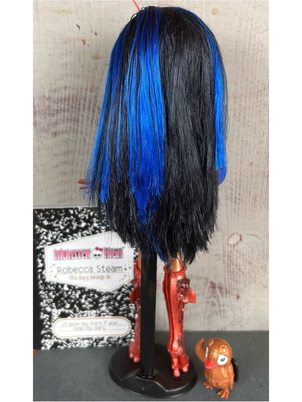 Monster High Robecca Steam Signature First Wave Doll - Picture 8 of 11